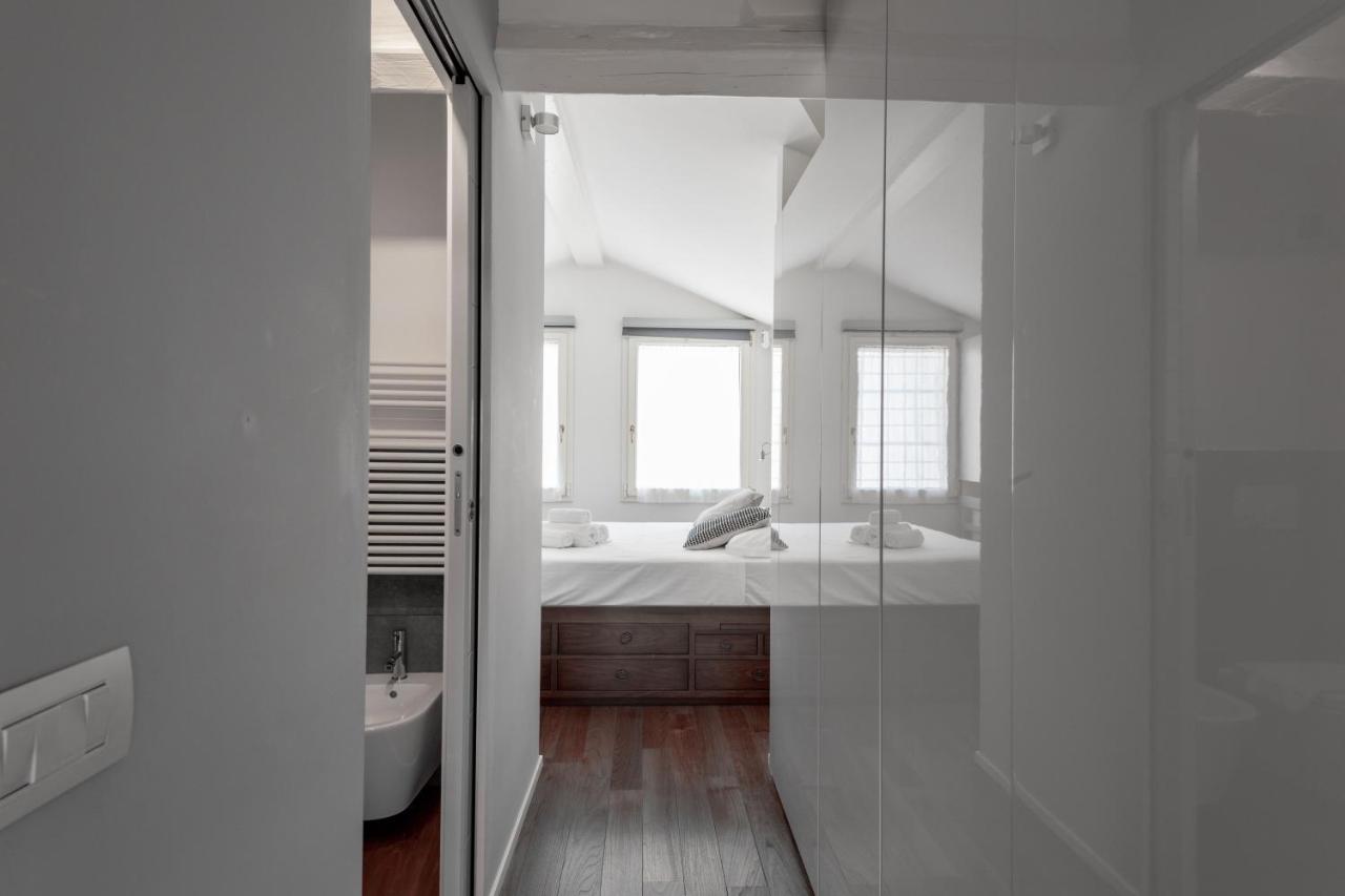 Milano Apartments Voghera Εξωτερικό φωτογραφία